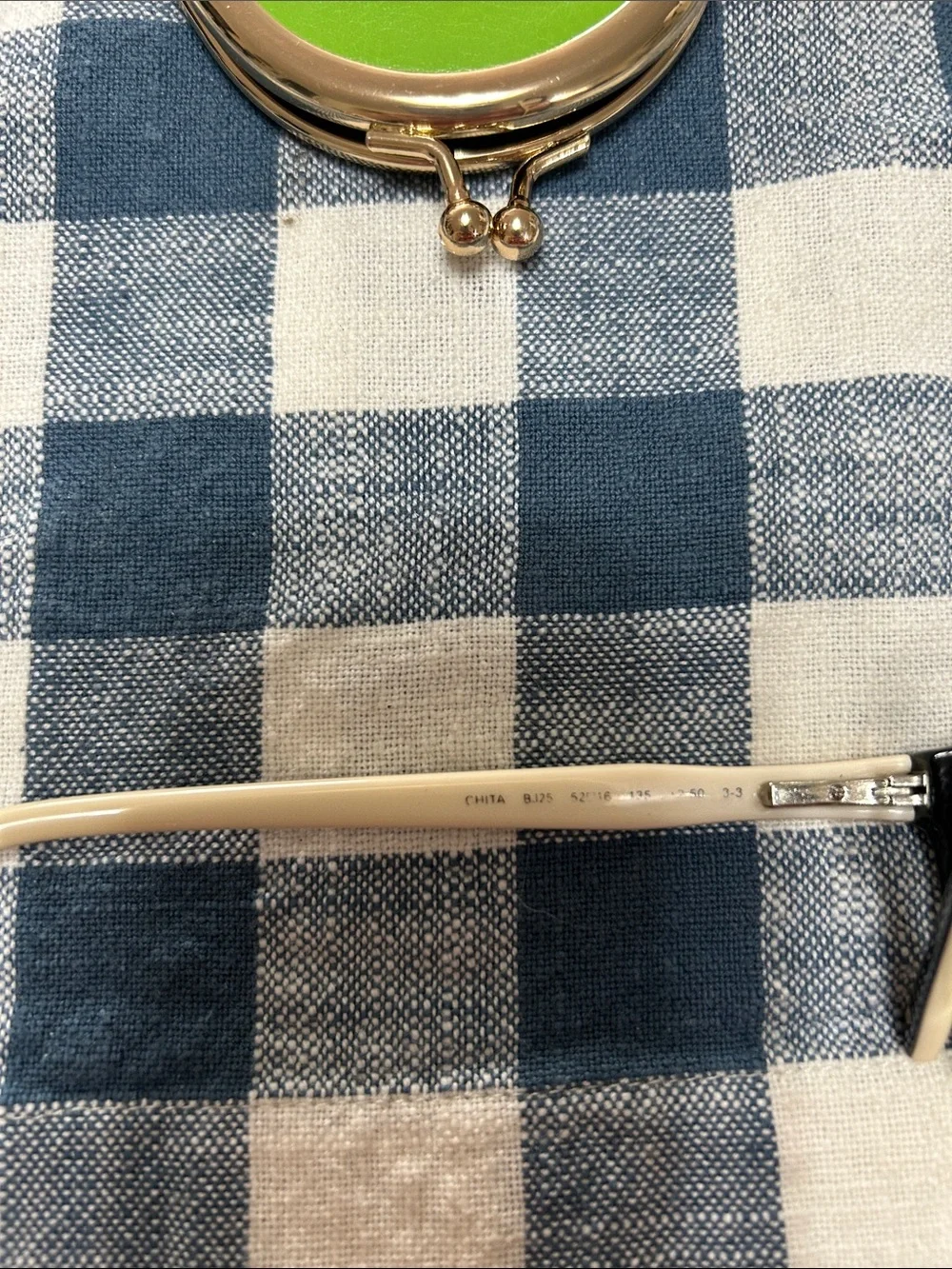 kate spade Black Frame Reading Glasses with Green Case
